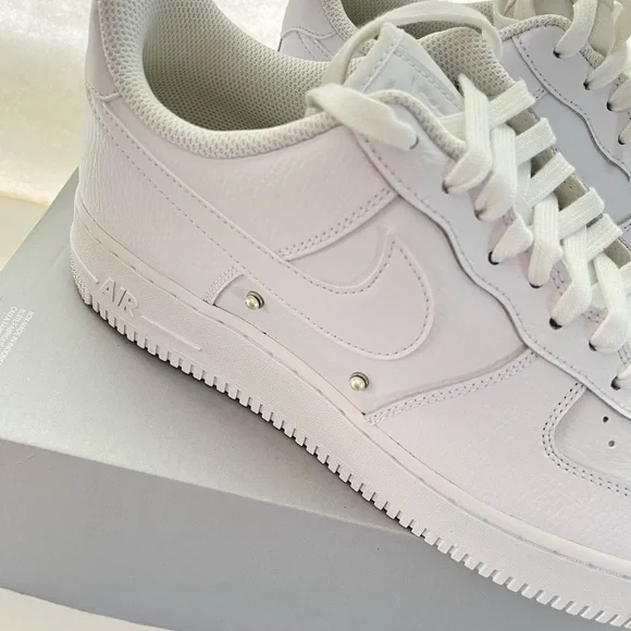 NWT Nike Women’s Air Force 1 ‘07 SE Shoes Size: 10 - Picture 6 of 13